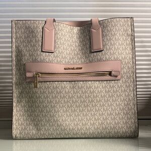 NWT - Michael Kors Pink and Cream Tote Bag with adjustable shoulder strap